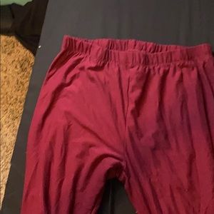 Burgundy leggings